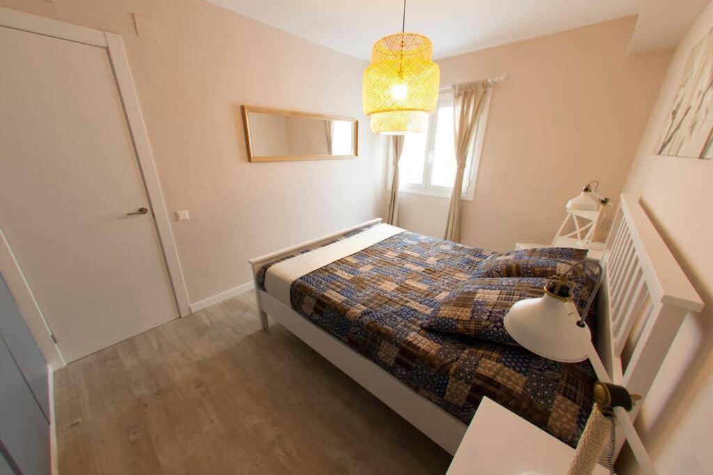 Lloret De Mar - Beachside Apartment - Free Parking - Limited Size Car Luaran gambar