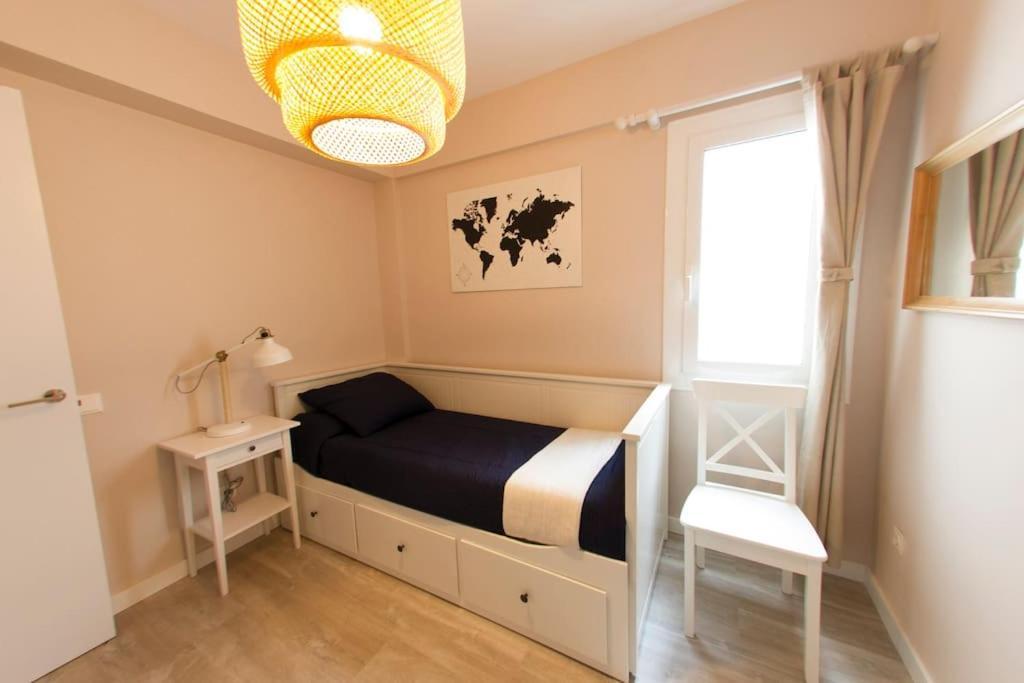 Lloret De Mar - Beachside Apartment - Free Parking - Limited Size Car Luaran gambar